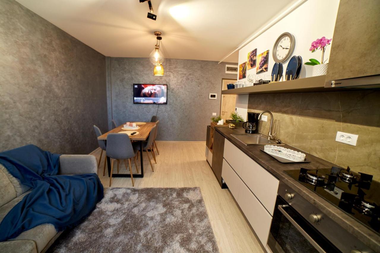 Avram Iancu Apartments Braşov Extérieur photo
